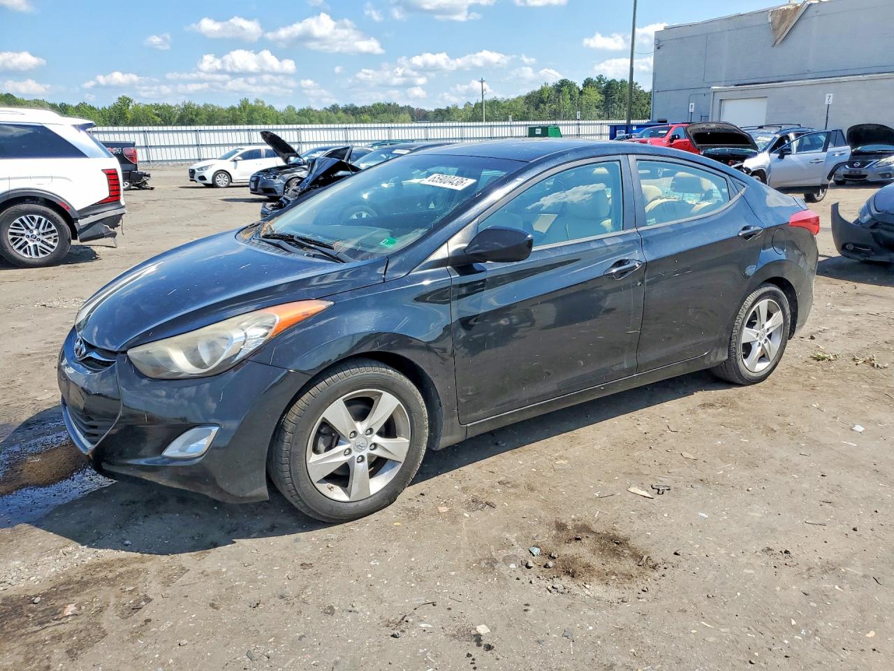 2013 HYUNDAI ELANTRA