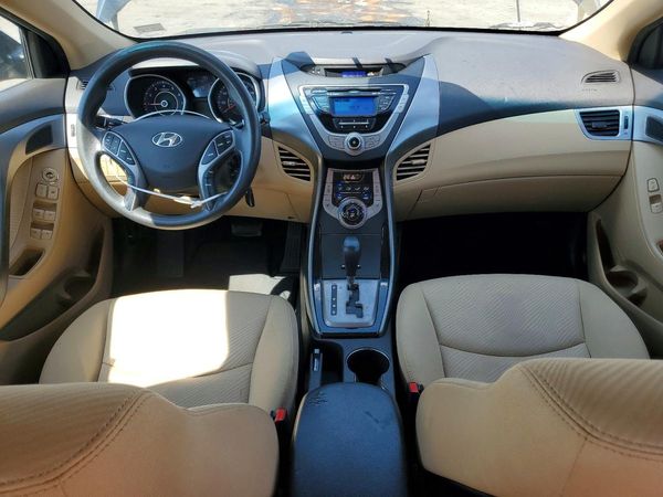 2013 HYUNDAI ELANTRA