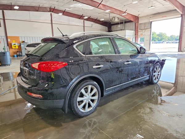 2015 INFINITI QX50