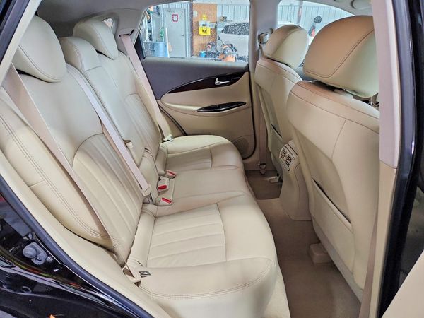 2015 INFINITI QX50