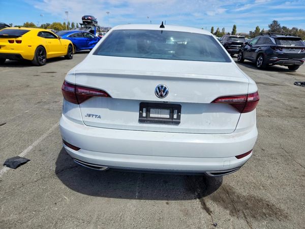2021 VOLKSWAGEN JETTA S / SE / R-Line