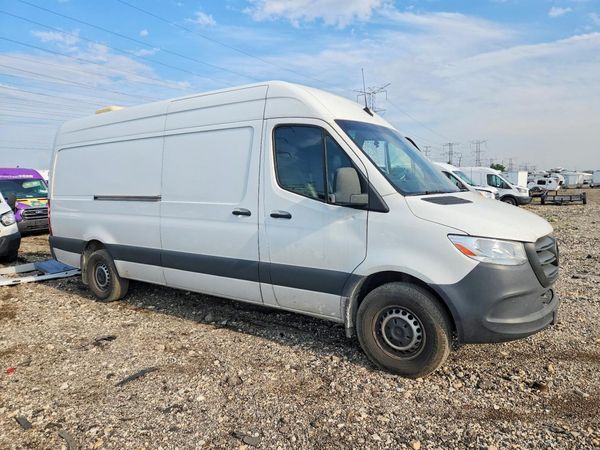 2023 MERCEDES-BENZ SPRINTER 907 (VS30)