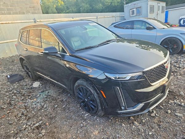2025 CADILLAC XT6