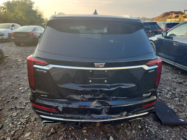 2025 CADILLAC XT6