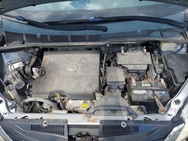 2014 TOYOTA SIENNA