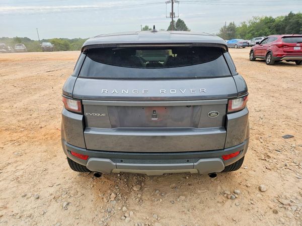 2016 LAND ROVER RANGEROVER SE