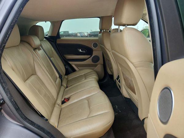 2016 LAND ROVER RANGEROVER SE
