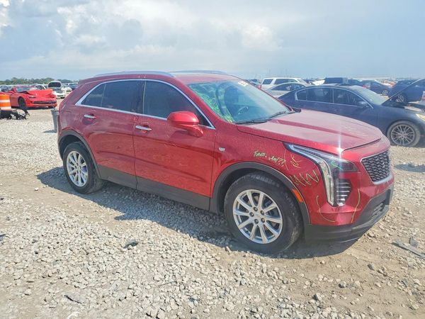 2023 CADILLAC XT4 Luxury