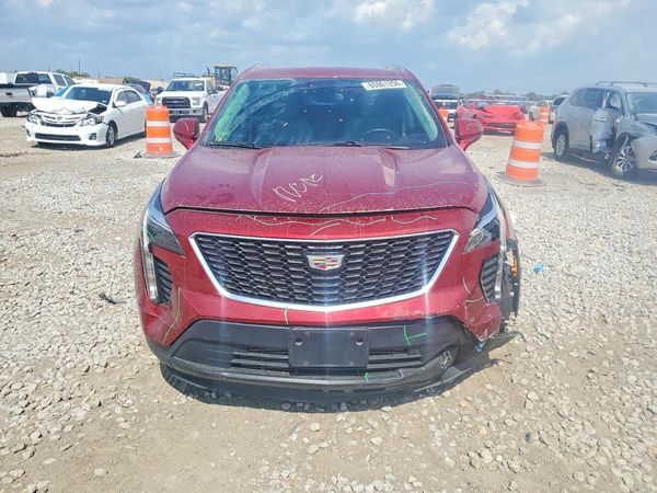 2023 CADILLAC XT4 Luxury