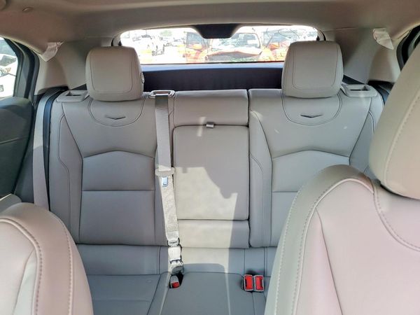 2023 CADILLAC XT4 Luxury