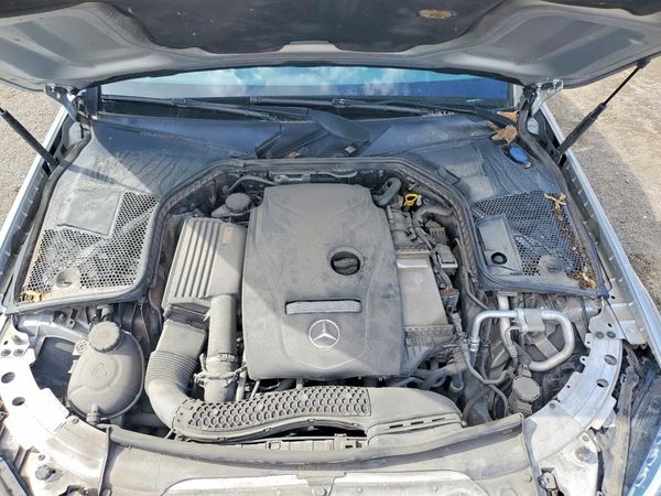 2016 MERCEDES-BENZ C C300-4M — Engine bay