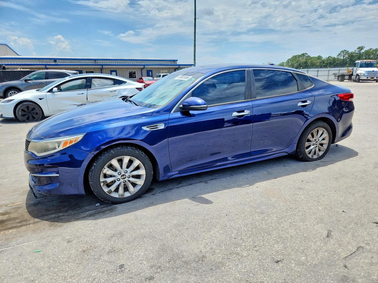 2017 KIA OPTIMA