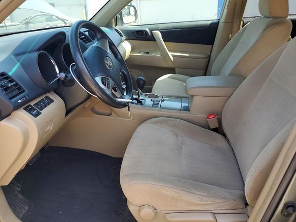 2013 TOYOTA HIGHLANDER Base/Hybrid