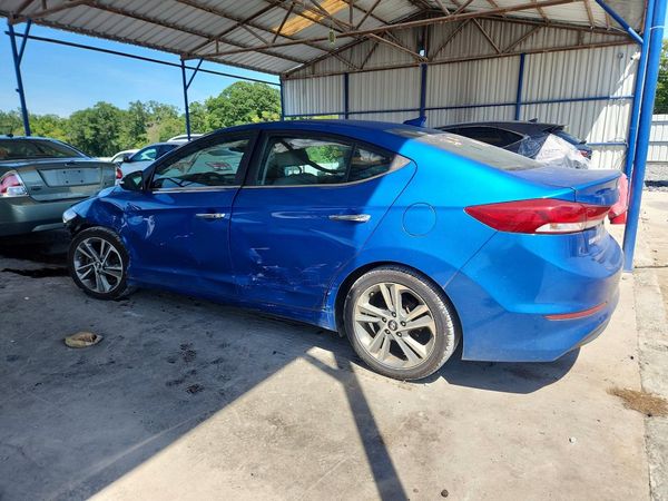 2017 HYUNDAI ELANTRA