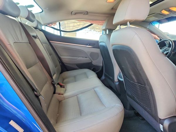 2017 HYUNDAI ELANTRA