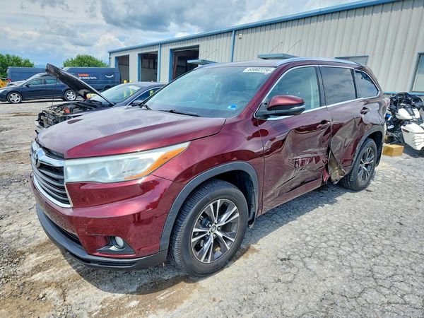 2016 TOYOTA HIGHLANDER