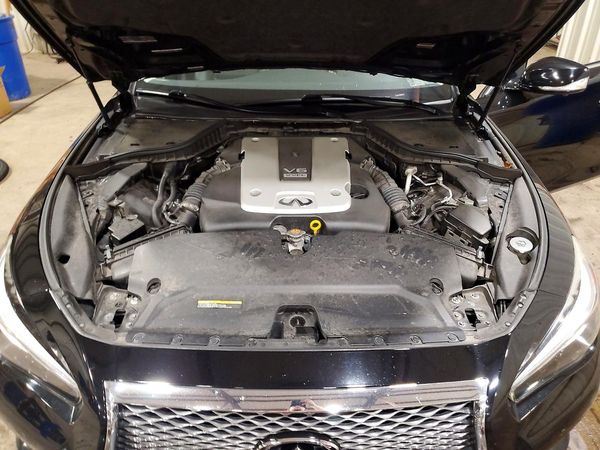 2015 INFINITI Q50