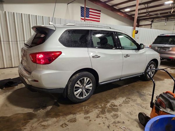 2019 NISSAN PATHFINDER