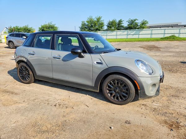 2015 MINI COOPER