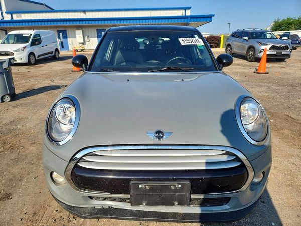 2015 MINI COOPER