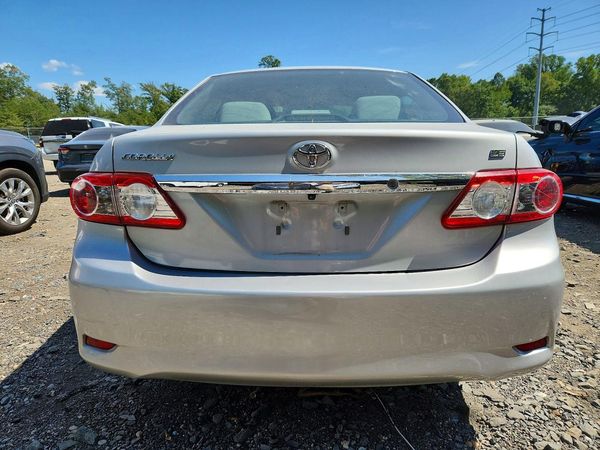 2013 TOYOTA COROLLA
