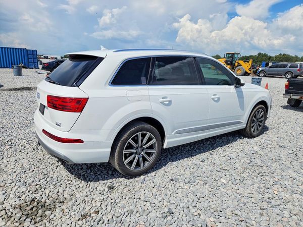 2017 AUDI Q7
