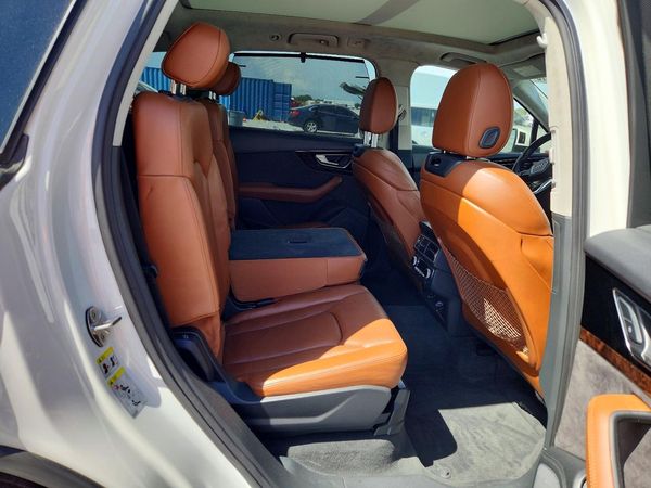 2017 AUDI Q7