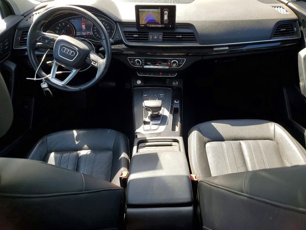 2020 AUDI Q5 quattro Premium