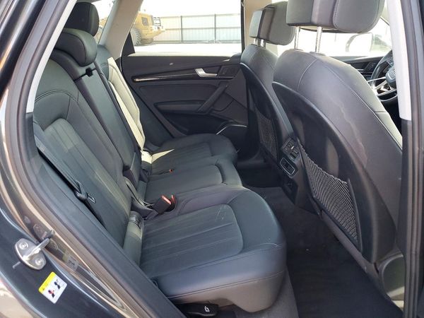 2020 AUDI Q5 quattro Premium