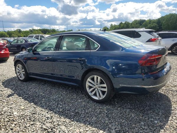 2018 VOLKSWAGEN PASSAT SE, SE w/ Technology
