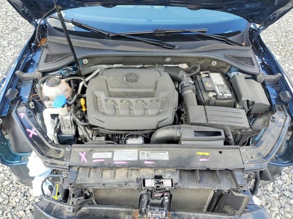 2018 VOLKSWAGEN PASSAT SE, SE w/ Technology