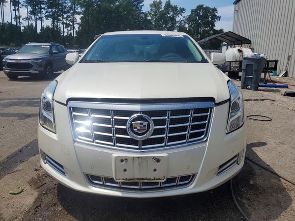 2013 CADILLAC XTS