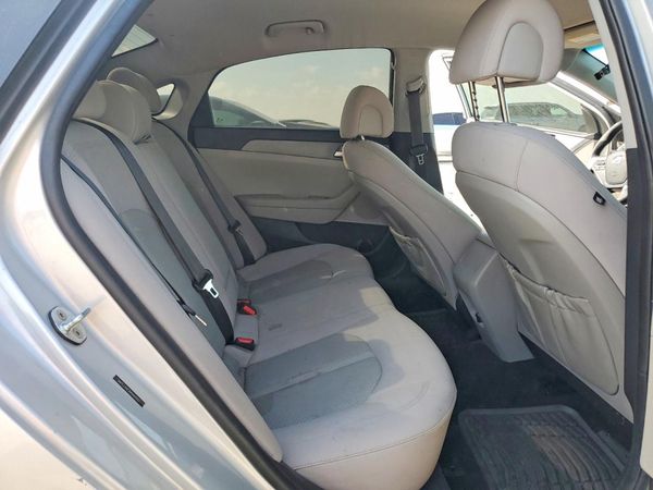 2017 HYUNDAI SONATA SE, Eco
