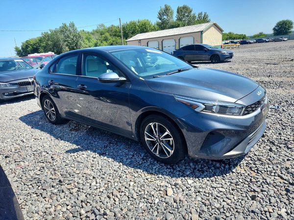 2022 KIA FORTE