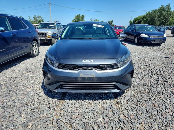2022 KIA FORTE