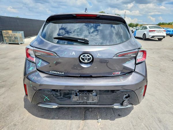2022 TOYOTA COROLLA XSE