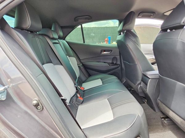 2022 TOYOTA COROLLA XSE