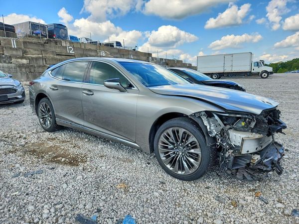 2018 LEXUS LS 500