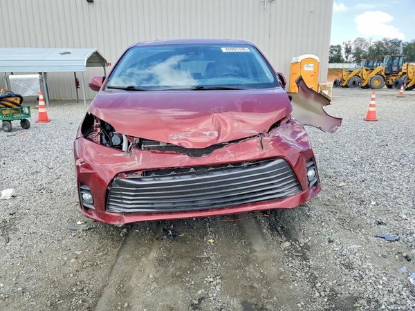 2020 TOYOTA SIENNA