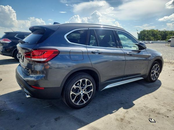2022 BMW X1 sDrive28i