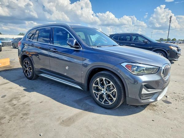 2022 BMW X1 sDrive28i