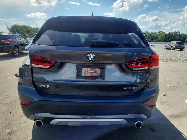 2022 BMW X1 sDrive28i