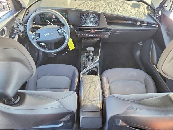 2026 KIA NIRO LX