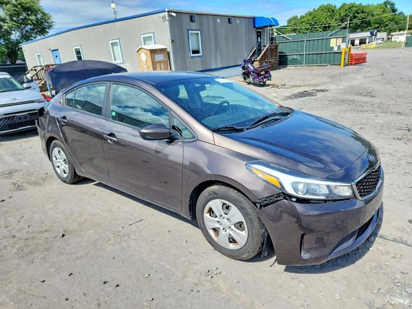 2017 KIA FORTE
