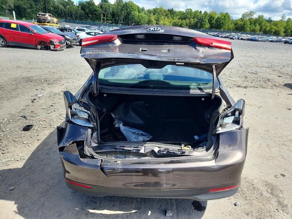 2017 KIA FORTE
