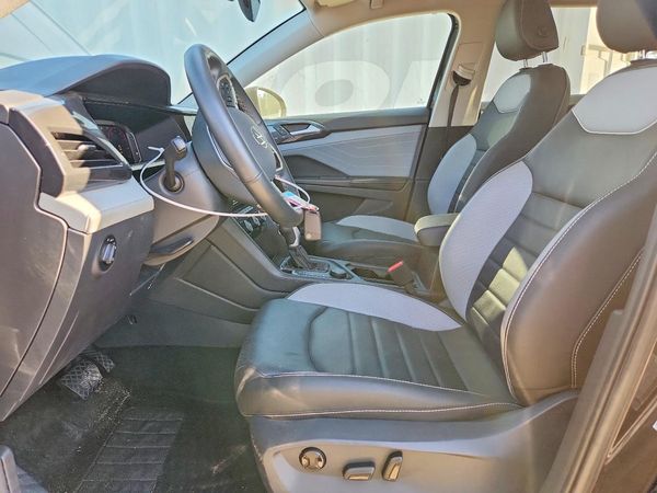 2024 VOLKSWAGEN TAOS