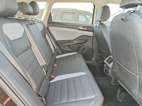 2024 VOLKSWAGEN TAOS