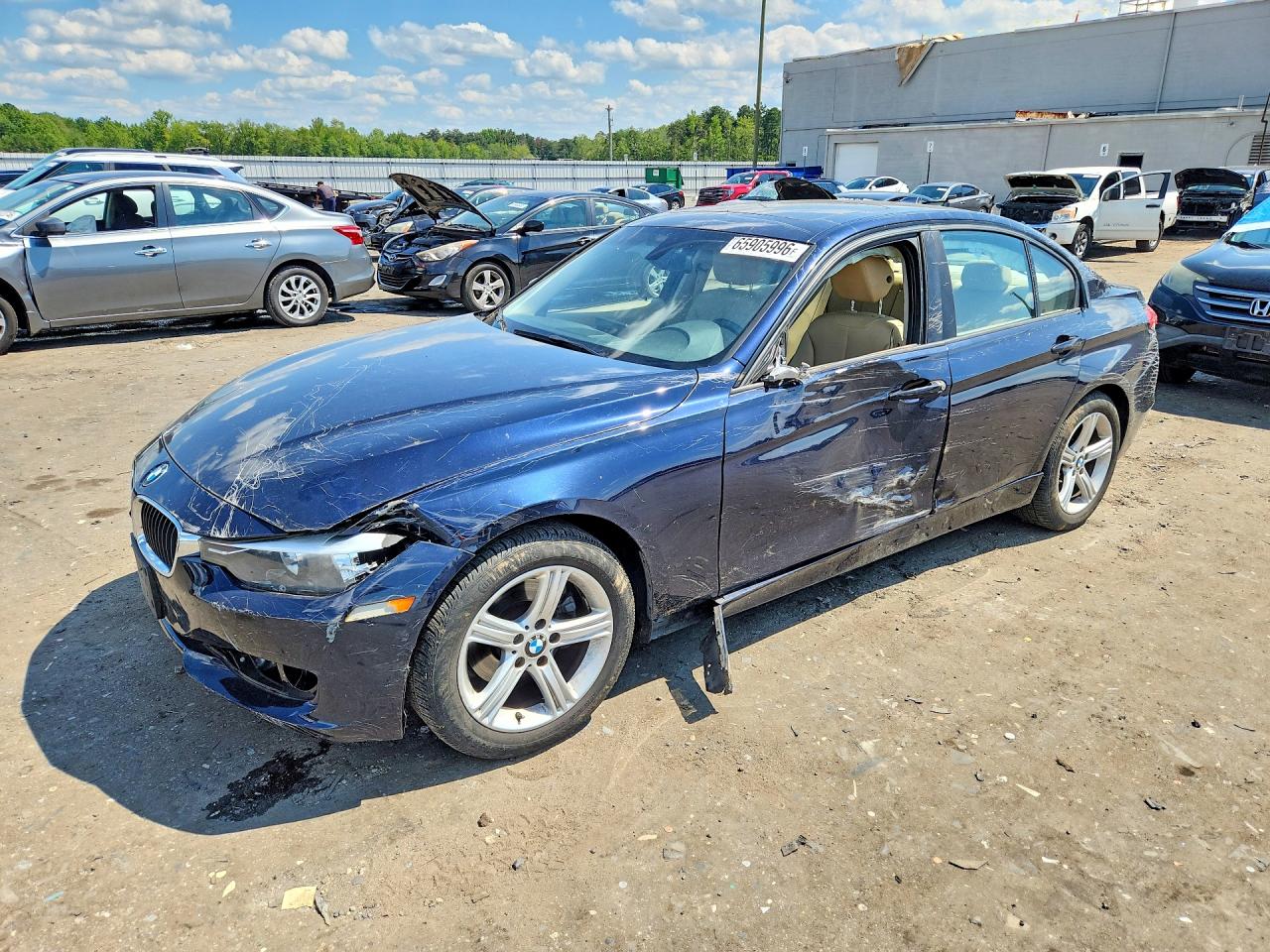 2014 BMW 320