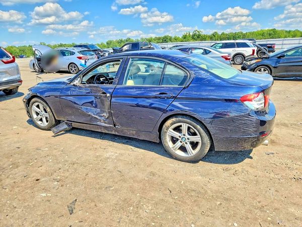 2014 BMW 320