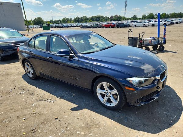 2014 BMW 320